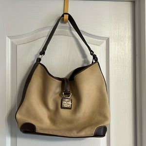Vintage dooney & Bourke leather bag